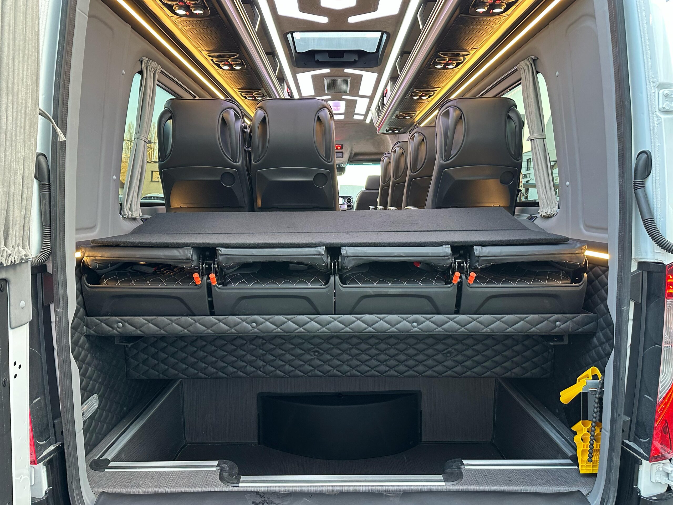 Mercedes-Benz Sprinter 519 18+1 turizm aracı proje görseli 29