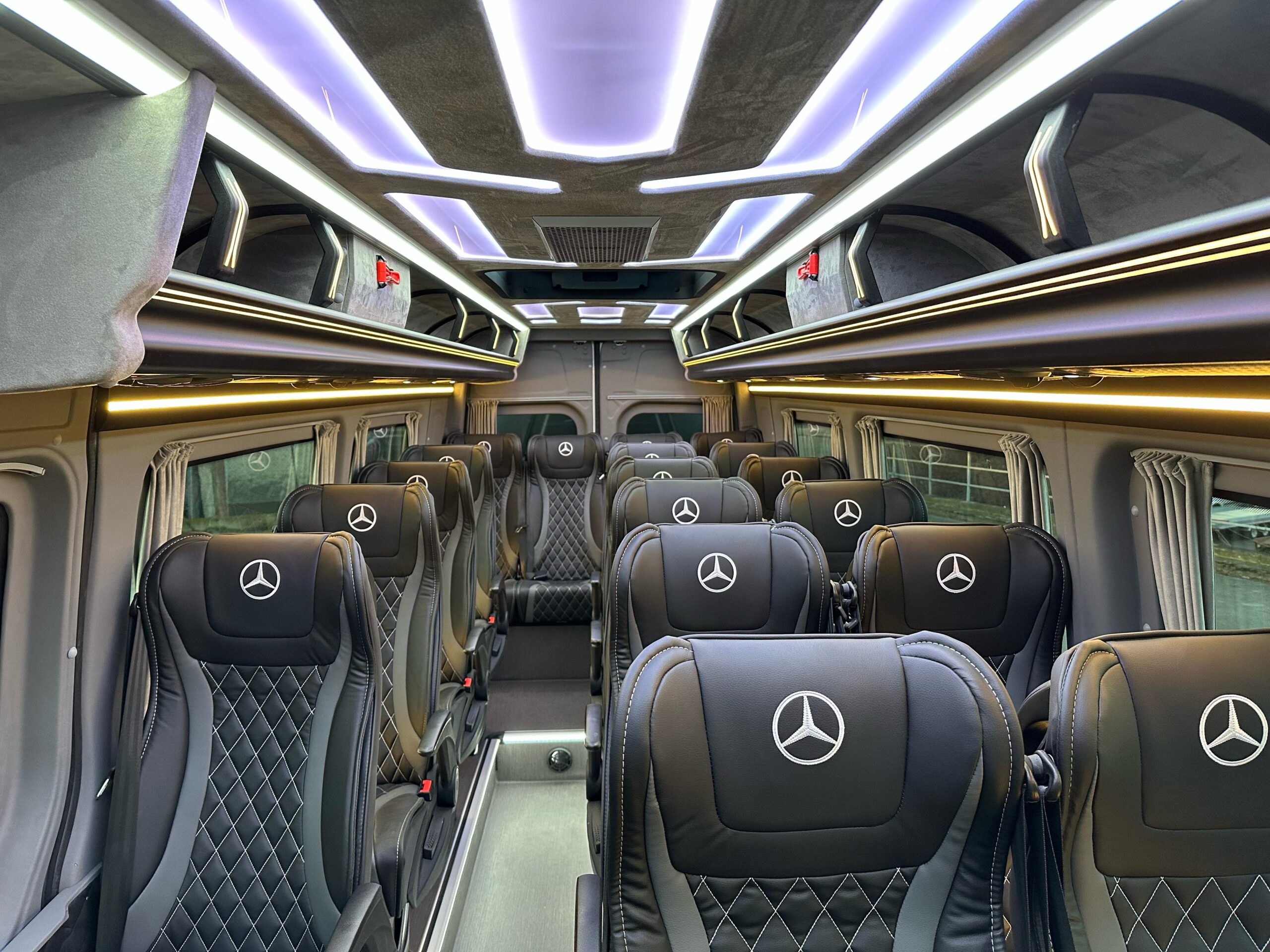 Mercedes-Benz Sprinter 519 18+1 turizm aracı proje görseli 33
